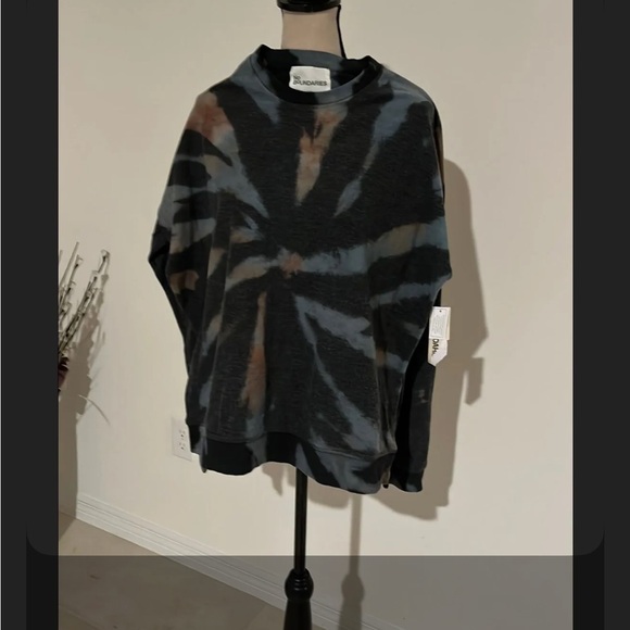 NWT 2X cool tie dye sweater stretchy - Picture 1 of 5